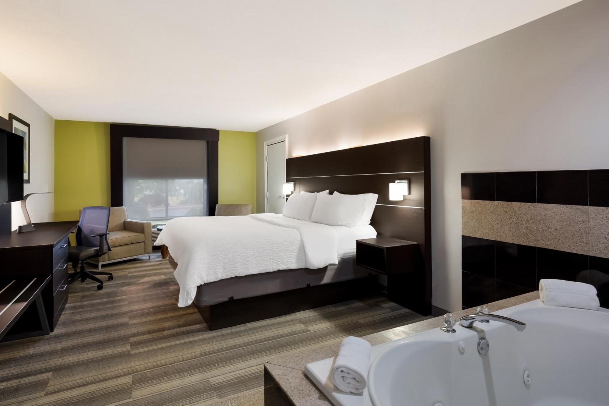 Holiday Inn Express Hotel & Suites Newton Sparta By Ihg Eksteriør bilde